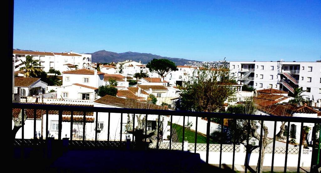 Apartamento Dinasty Empuriabrava Exteriör bild